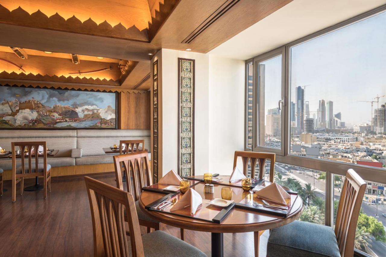 Oasis Hotel Kuwait City Екстер'єр фото