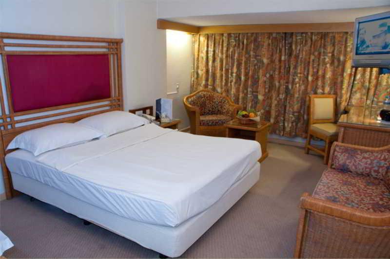 Oasis Hotel Kuwait City Екстер'єр фото