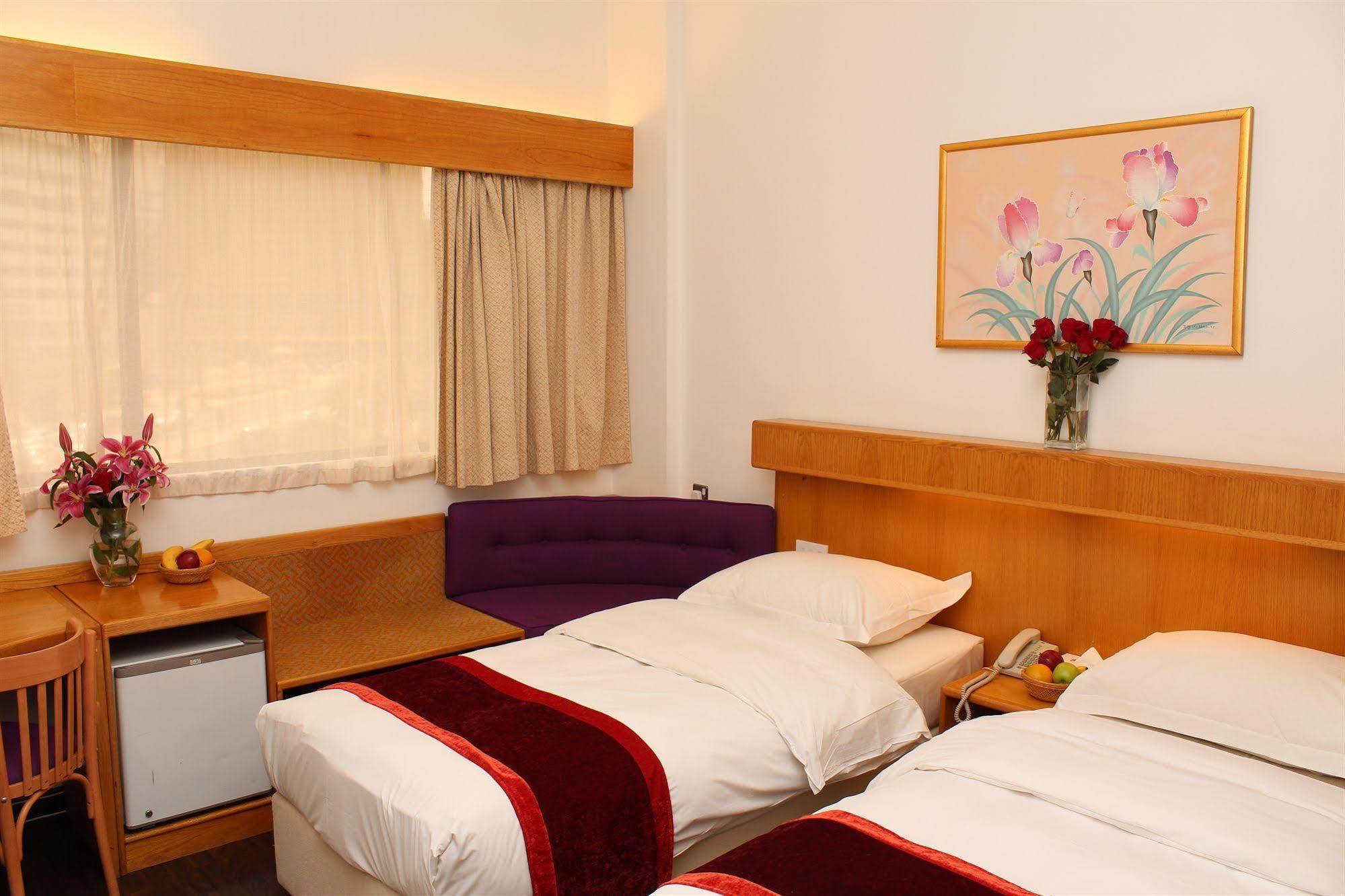 Oasis Hotel Kuwait City Екстер'єр фото